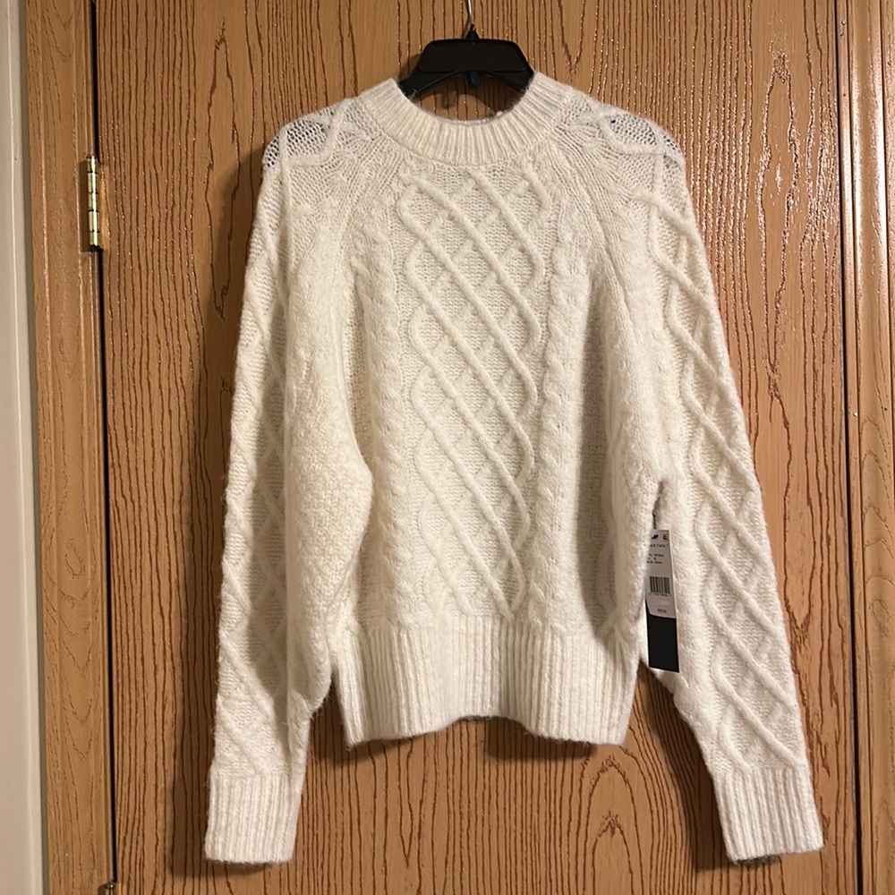 Black Tape Women’s Sweater